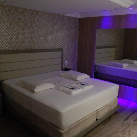Motel Aquarius Ponta Grossa  Eksteriør bilde